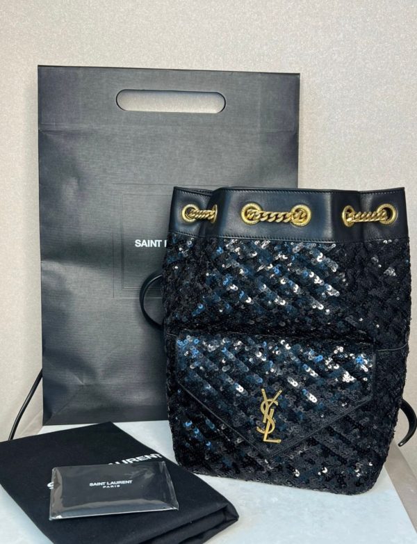 Абсолютно новый рюкзак Yves Saint Laurent, полный комплект, Идеально подойдет на 🎁 . Цена 160т.р