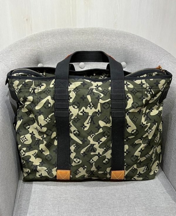 Новая дорожная сумка Louis Vuitton, редчайший экземпляр, цена 180 т.р