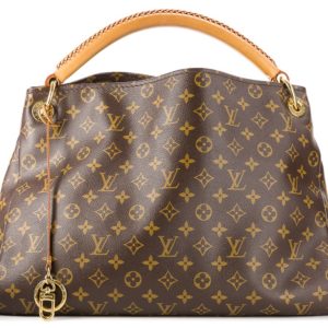 Продать сумку Louis Vuitton в Москве