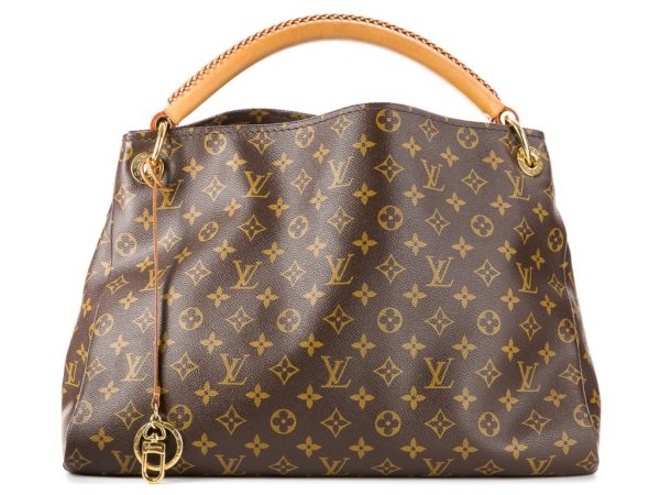 Продать сумку Louis Vuitton в Москве