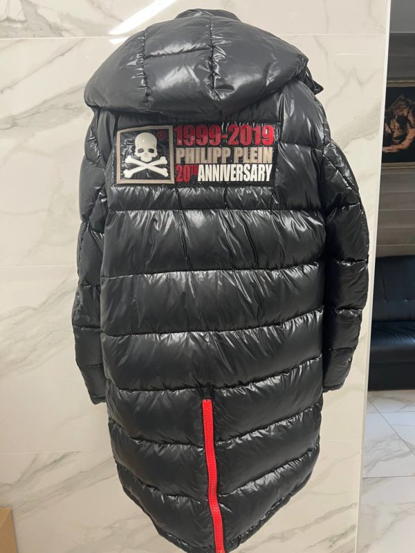 Новый стильный пуховик Philipp Plein