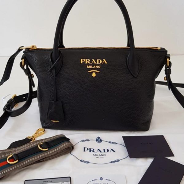 Купить сумку Prada по выгодной цене