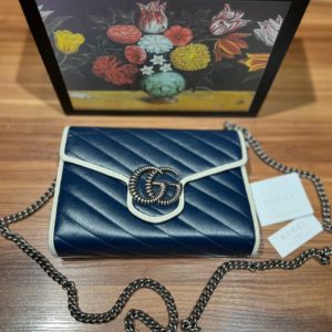 Клатч Gucci в отличном состоянии