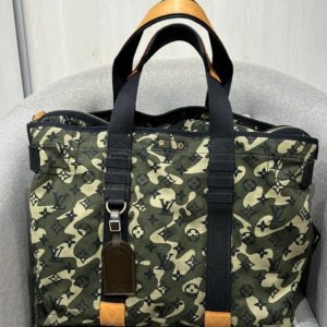 Новая лимитированная сумка Louis Vuitton Monogramouflage