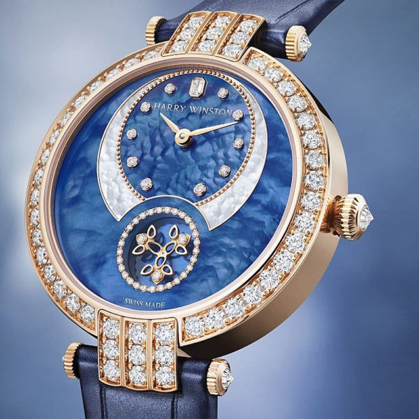 Продать часы Harry Winston Москва