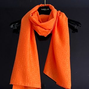 Продается палантин Hermes из кашемира и шелка в отличном состоянии