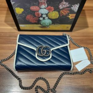 Клатч Gucci в отличном состоянии