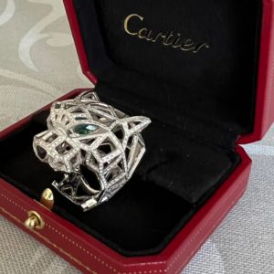 Продается новое золотое кольцо Cartier 750 пробы с бриллиантами