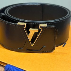 Ремень Louis Vuitton в отличном состоянии