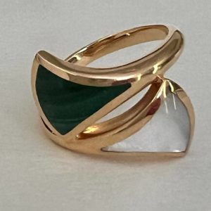 Золотое кольцо Bvlgari Divas Dream