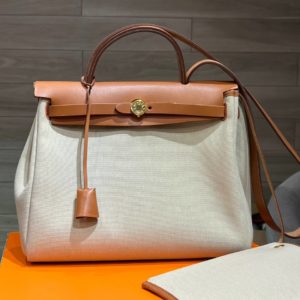 Сумка Hermes Herbag Zip 31 bag в очень хорошем состоянии