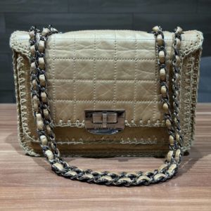 Продается малышка Chanel в очень хорошем состоянии,