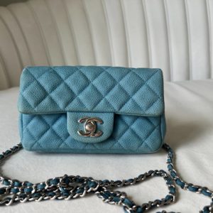 Малышка Chanel нано из нубука