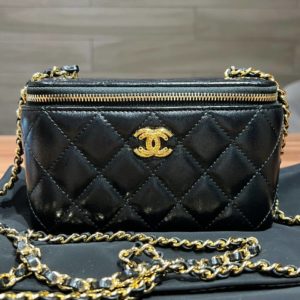 Продается сумка Chanel Vanity в отличном состоянии