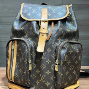 Рюкзак Louis Vuitton Модель Bosphore в очень хорошем состоянии