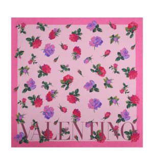 Продается новый шелковый платок Valentino