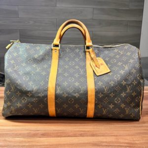 Дорожная сумка Louis Vuitton Keepall 50 в хорошем состоянии