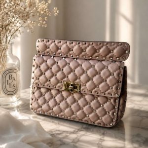 Сумка Valentino Rockstud Spike в отличном состоянии