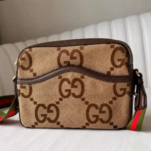 Продается сумка Gucci GG в очень хорошем состоянии