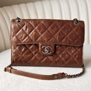 Продается сумка Chanel в отличном состоянии