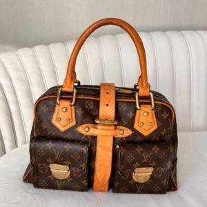 Сумка Louis Vuitton Alma в хорошем состоянии