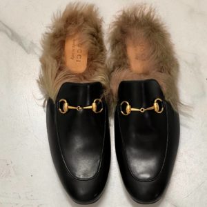 Новые меховые мюли Gucci