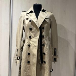 Тренч Burberry в отличном состоянии